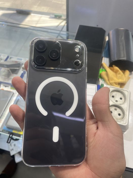 iPhone 17 pro max 512 GB ishlashi yaxshi Dubai versiya