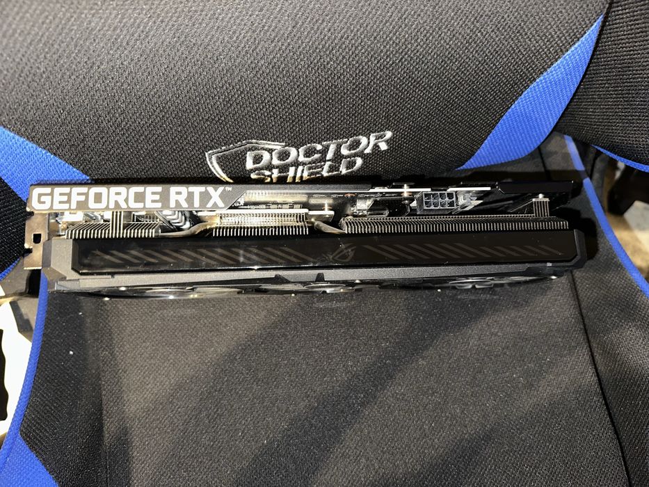 Placa video Rtx 3060 v2 lhr 12 Gb 192 biti