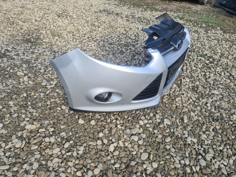 Bara fata Ford Focus Mk3