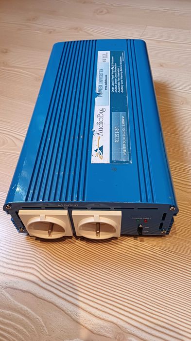 Висококачествен инвертор 24-220V