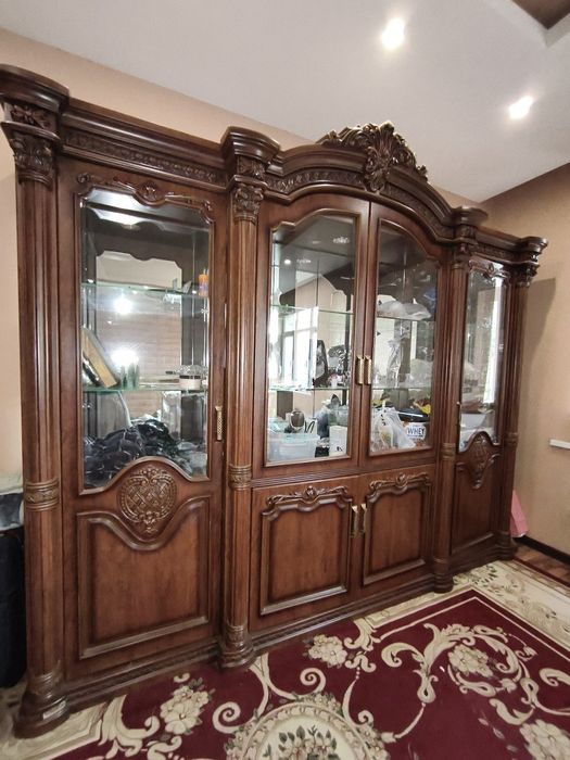 Продам стенку для посуды