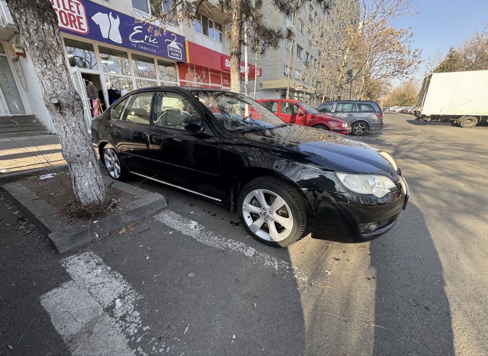 Subaru Legacy // 2007 // 3.0R