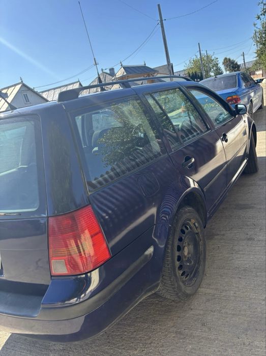 Vând VW Golf IV