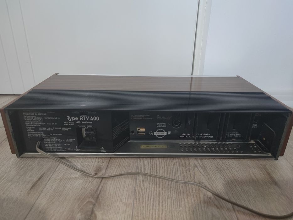 Radio Grundig RTV 400