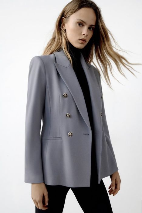 Сако с двуредо закопчаване ZARA