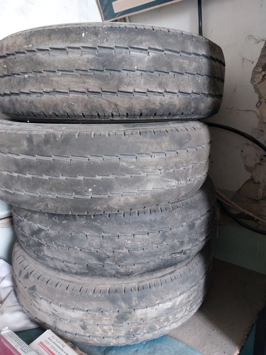 Покрышки R16 215/75