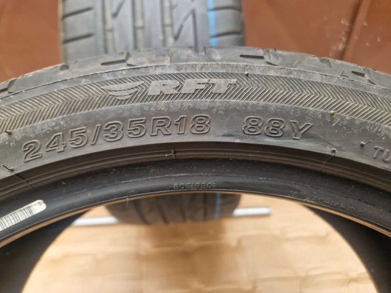 2 Bridgestone R18 245/35
летни гуми Runflat 
DOT4518