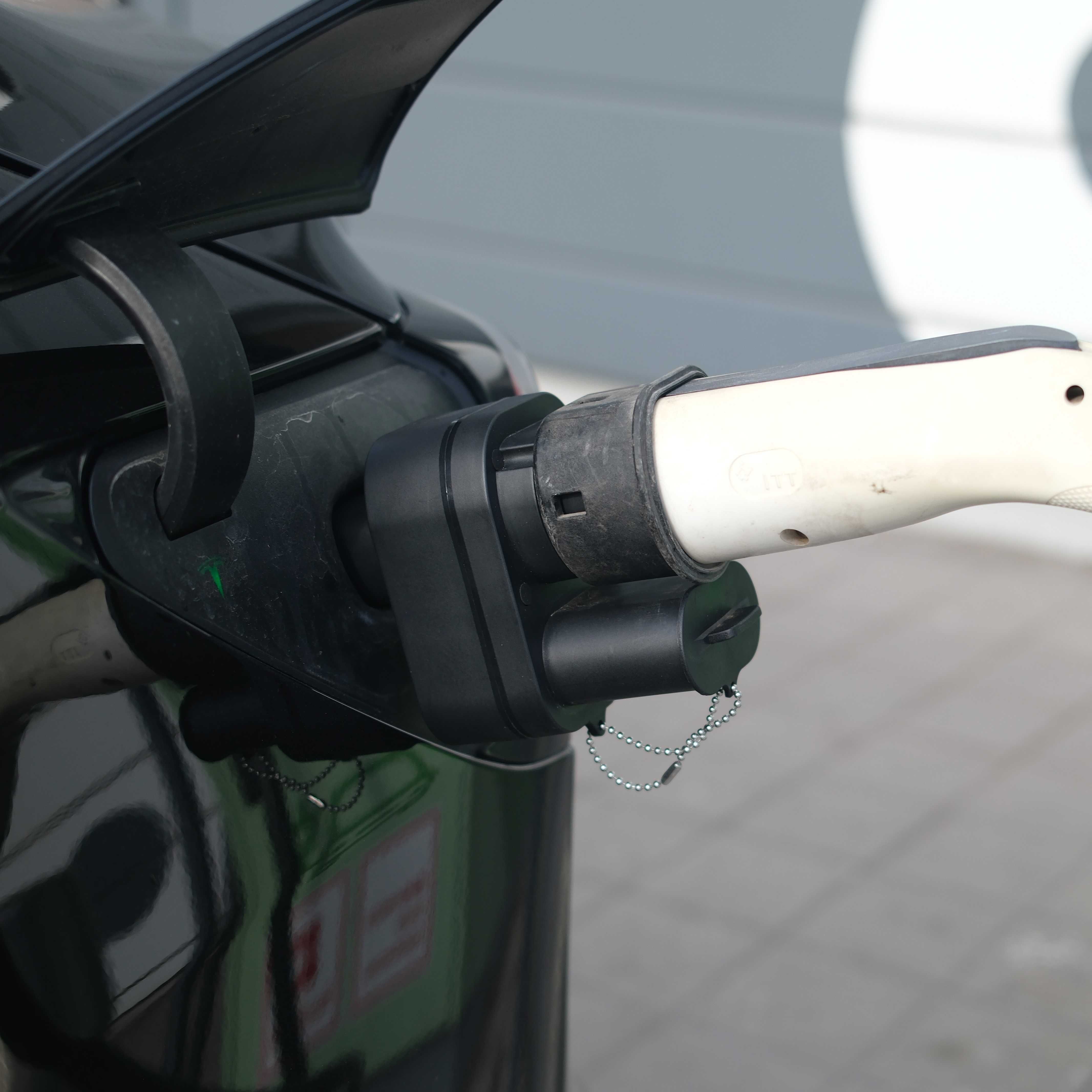 Адаптер CCS Combo 2 Tesla AC+DC Комбинирано CCS2 Adapter Тесла NACS