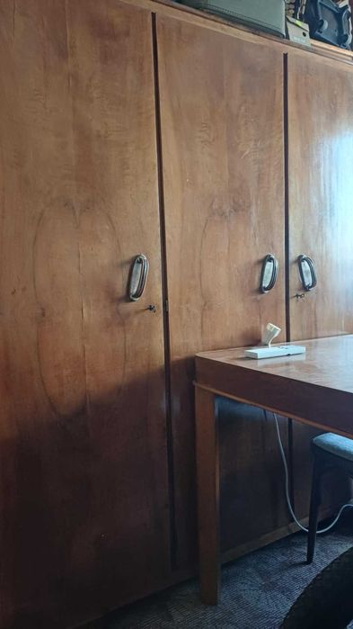 Гардероб от миналия век