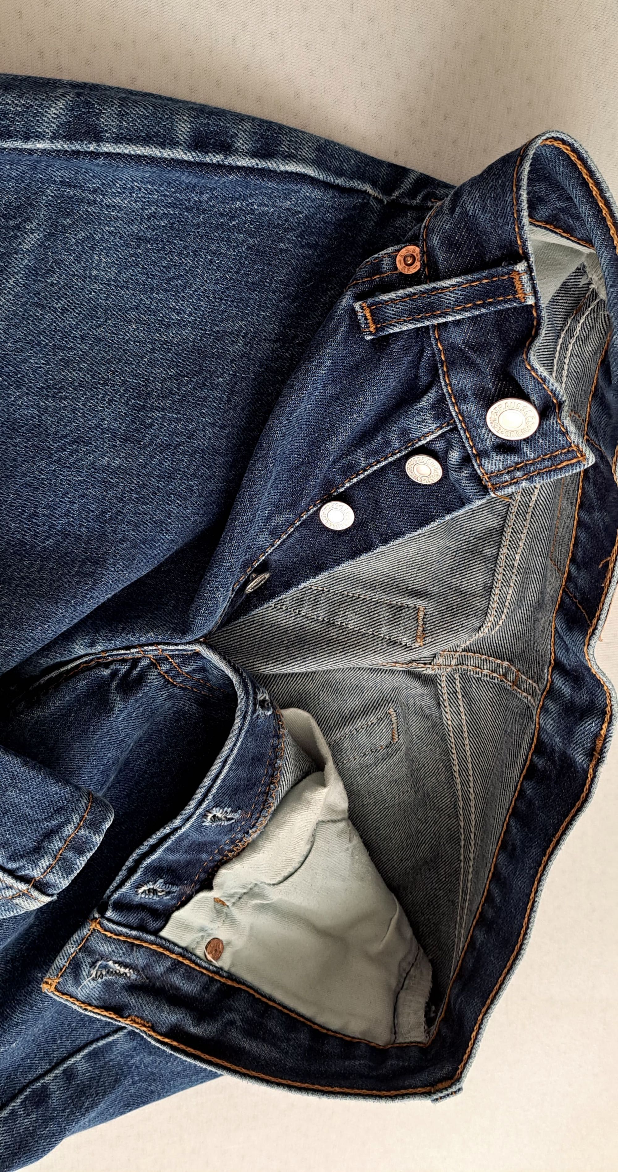 Jeans Levi's 501 W26 W27 XS albastru