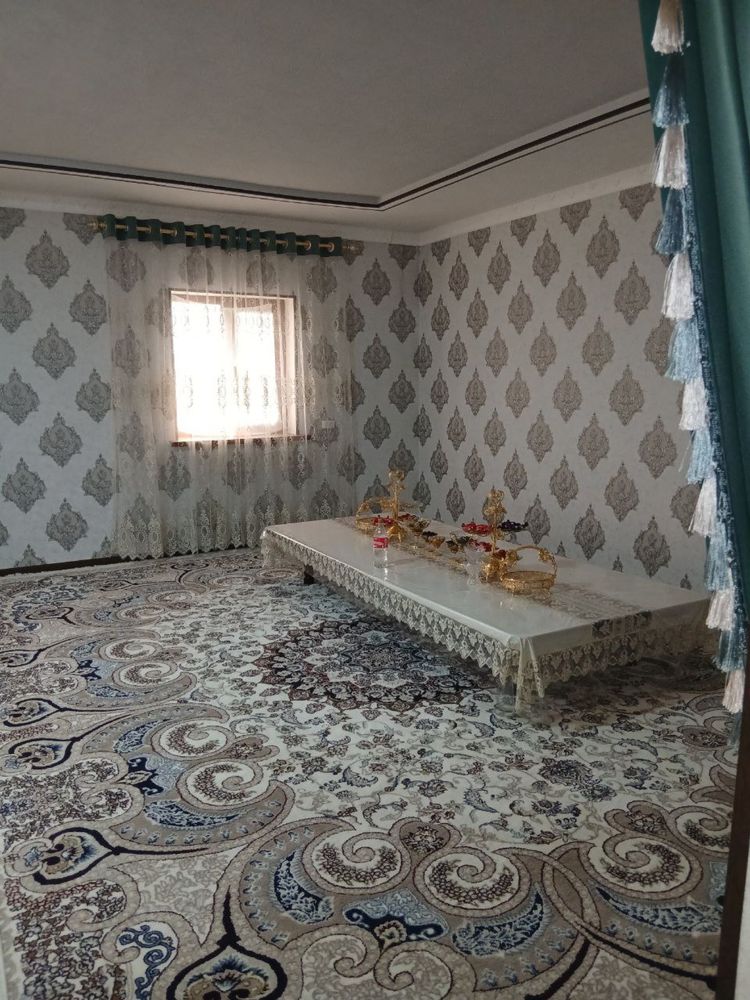 Продаётся жилой дом трёх этажный