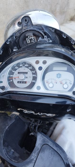 Piaggio beverly 250 на части