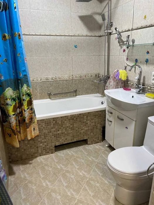 Продаётся 3в2 ком; 70м2 на Ц-5; ор-р: метро Минор, Na Nebe