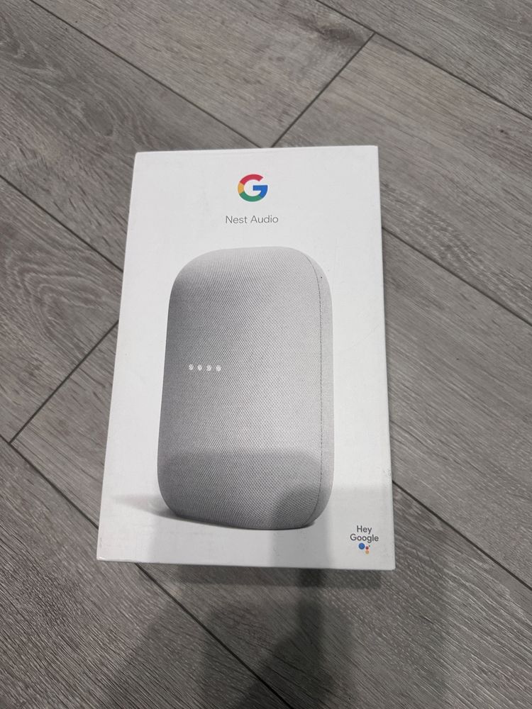 Продавам google nest audio