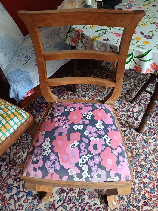 Ретро/старинни столове