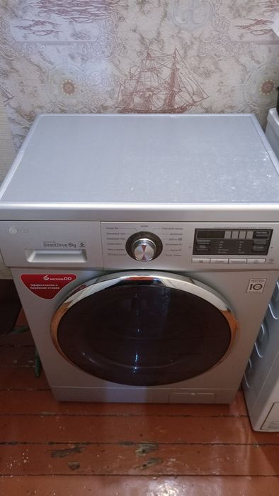 Стиральна машина LG