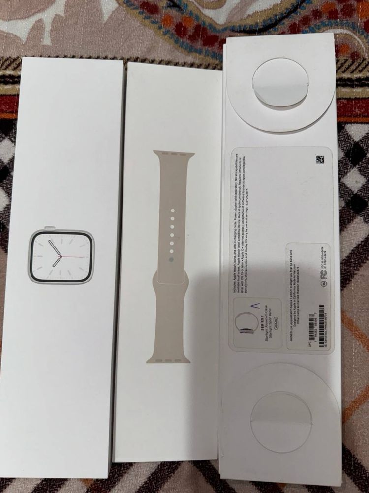 Продам Apple Watch