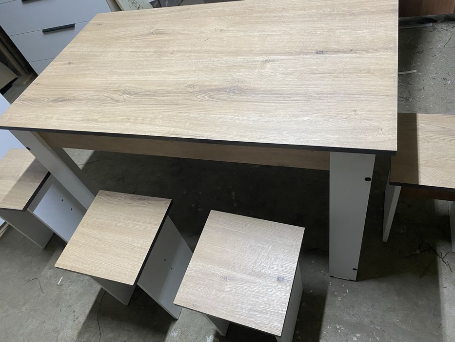 Стол и стуля..25000