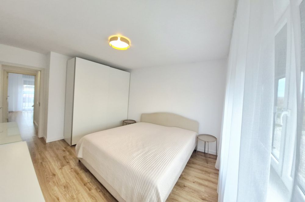 Inchiriez apartament 3 camere,str. Doamna Stanca