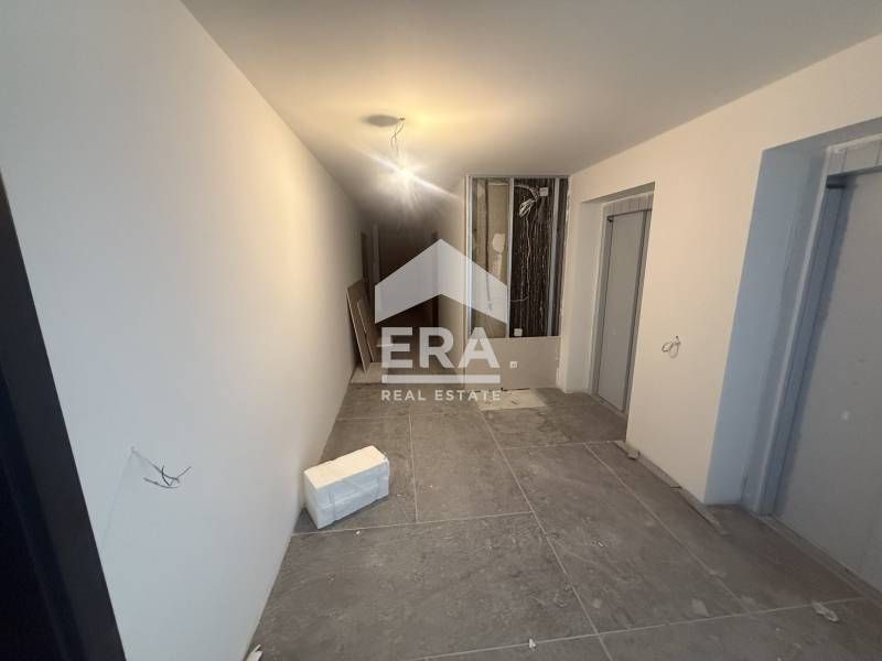 Продава се Двустаен апартамент в Варна, Възраждане 2 - 66 кв.м за 1917 €/кв.м - Снимка #4