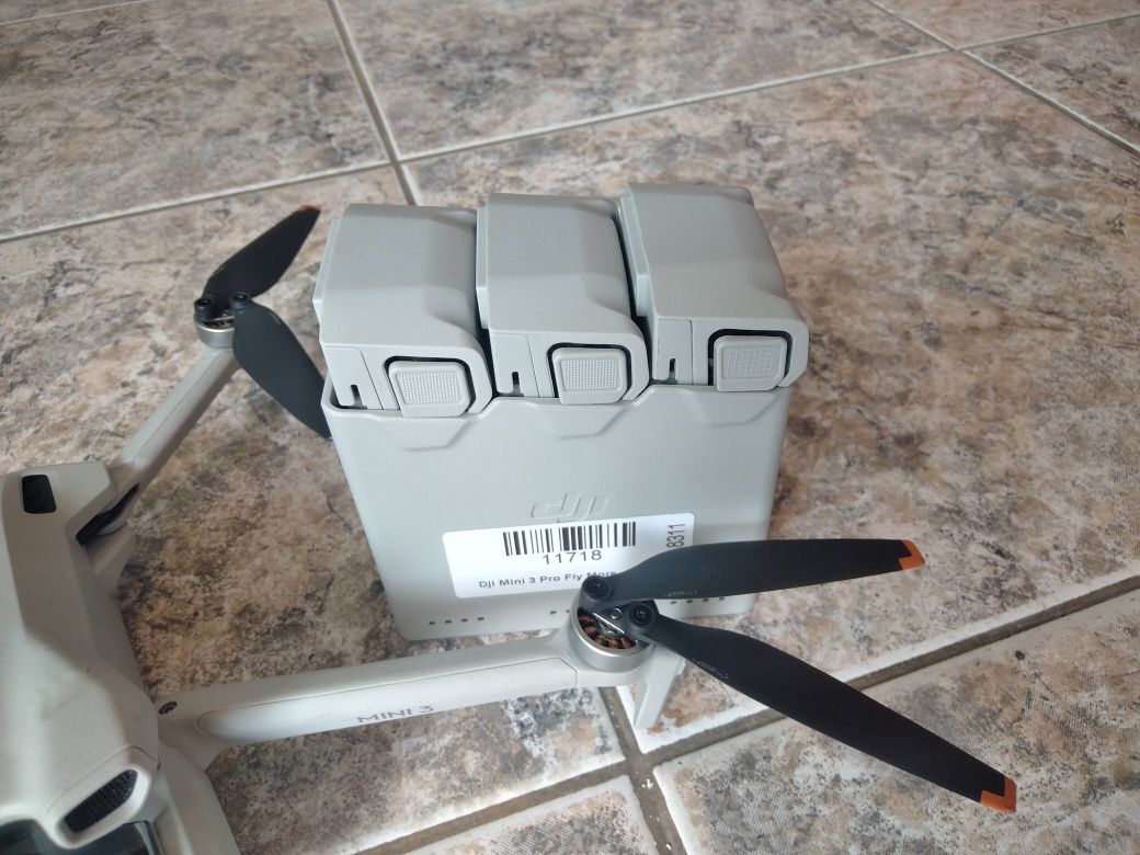 Dji Mini 3 Fly More Combo