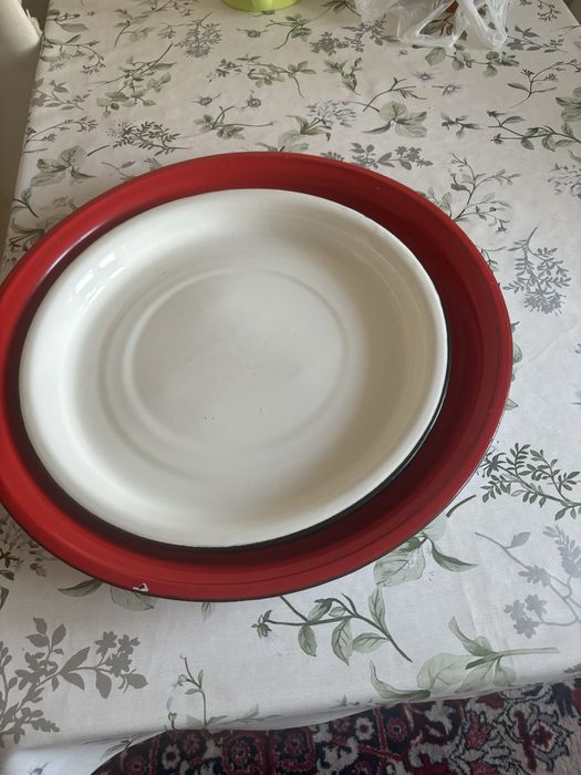 Ас табақ 4 штуки за 10000 тг продается