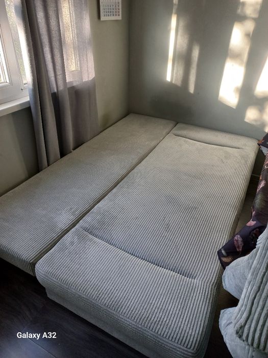 Диван с функция за спане