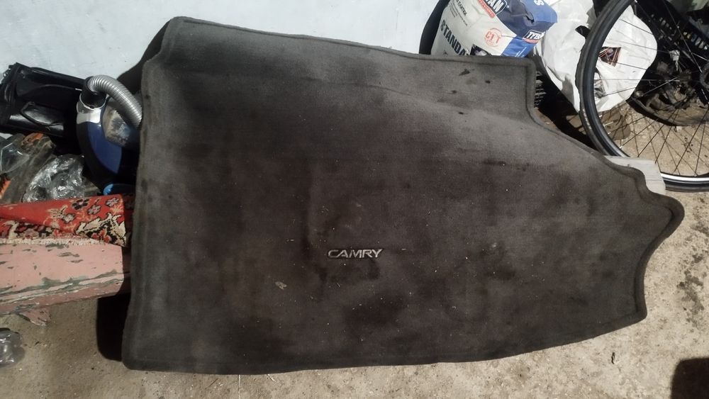 Коврик багажника камри 30 35