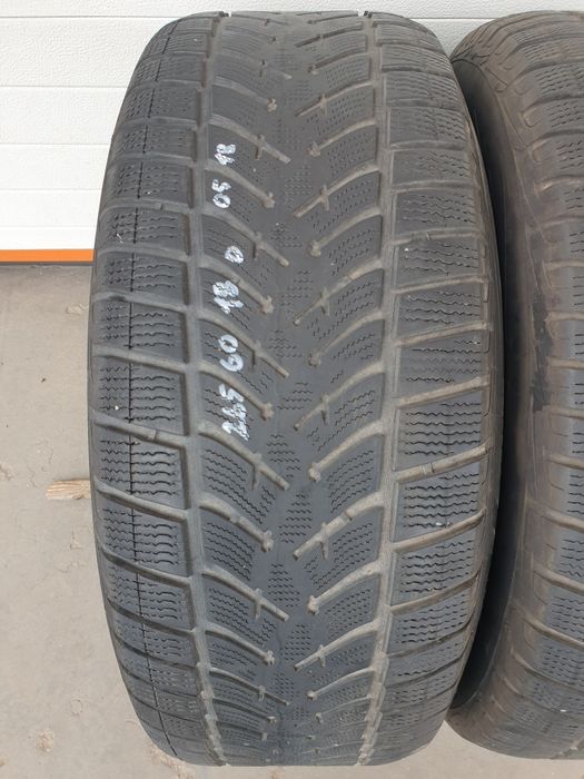 Зимни гуми за Джип 2 броя GOODYEAR UltraGrip 265 60 R18 дот 2518