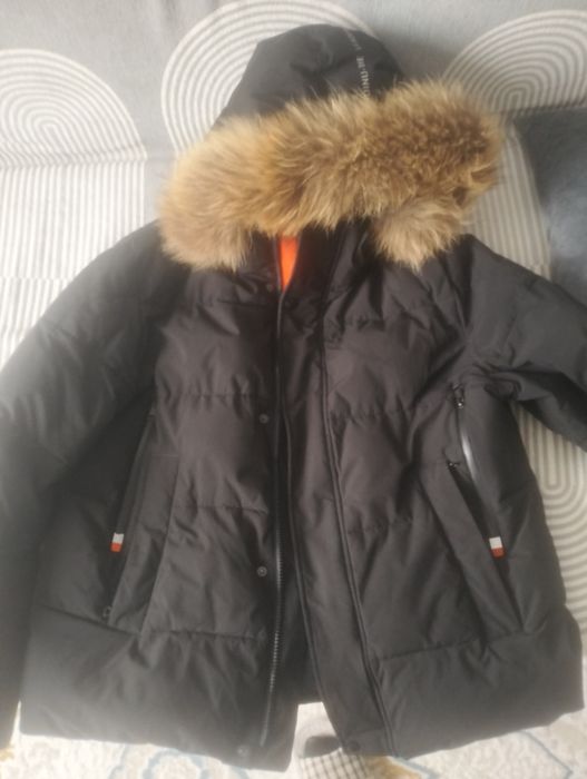 Мужская куртка в хорошем состоянии