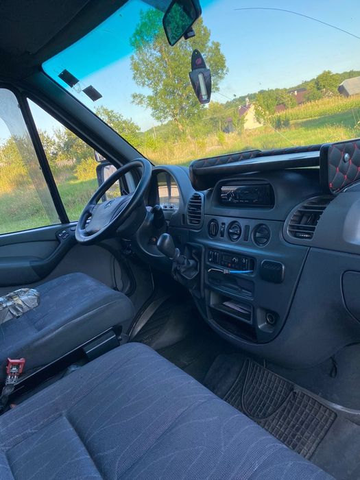 Vând sprinter 316