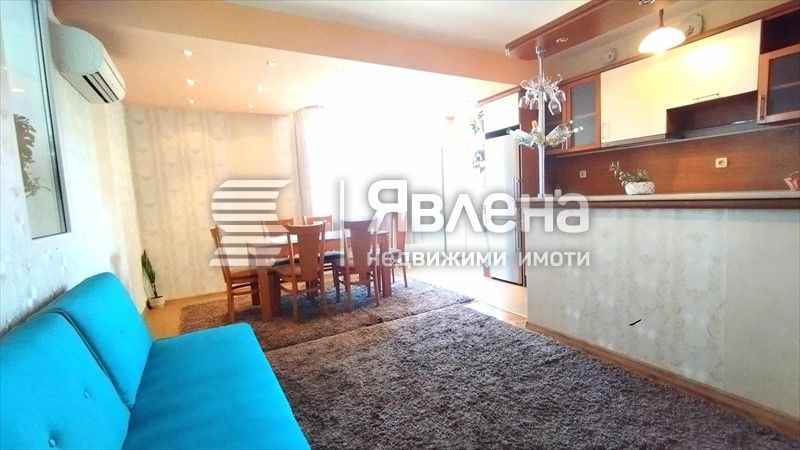 Продава се Четиристаен апартамент в Варна, Аспарухово - 106 кв.м за 1680 €/кв.м - Снимка #4