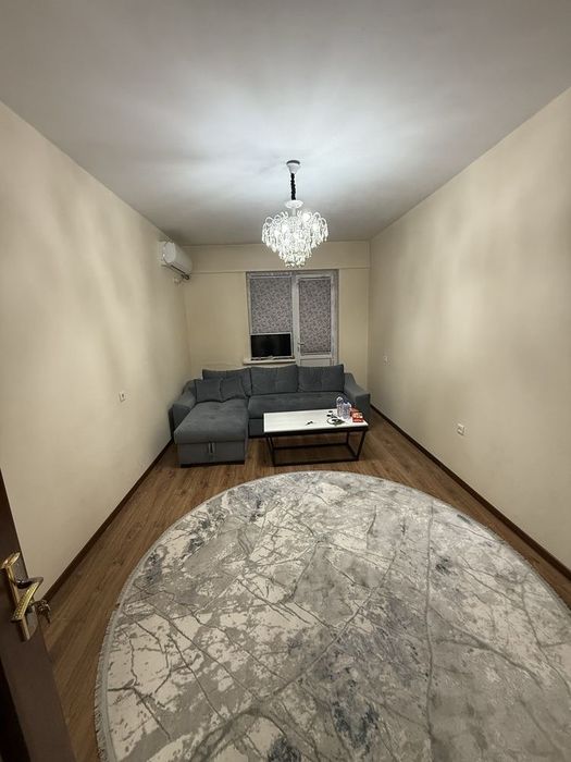 Samarqand darvoza sotiladi srochno