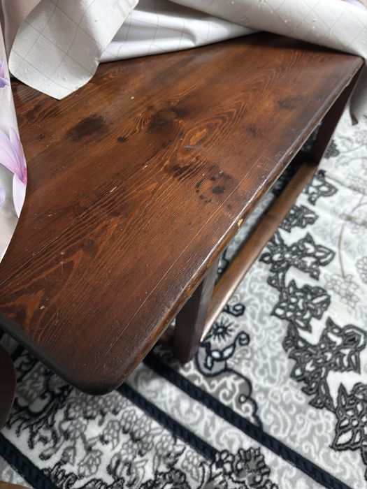 Продается стол в отличном состоянии