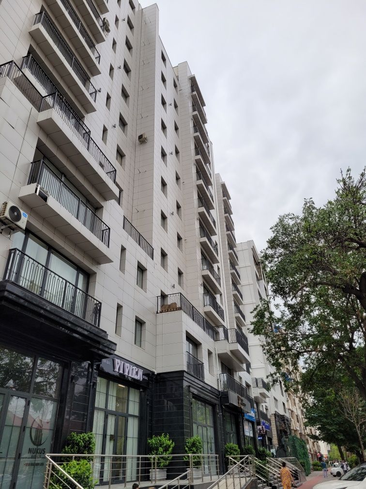 Марказда Новостройка Кадастр билан Гишт 2-хоналик 80 м² Нукус кучаси