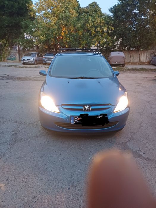 Vând Peugeot 307 HDI