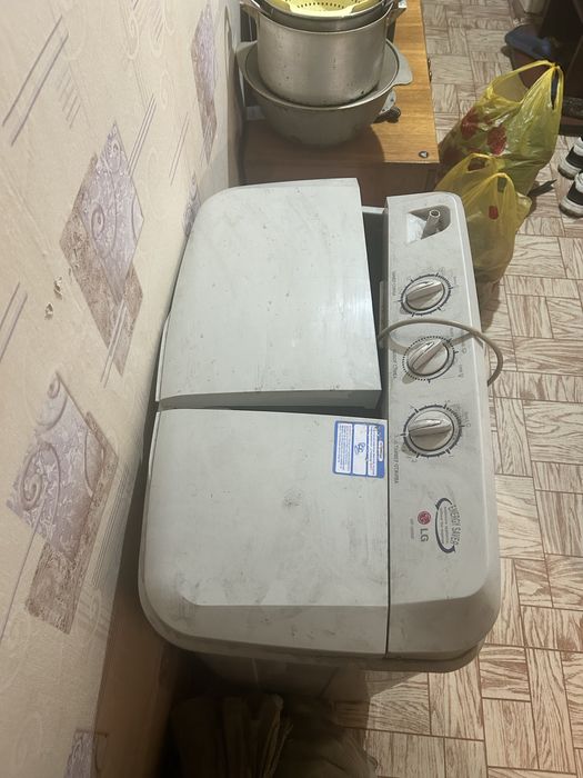 Продам стиральную машину