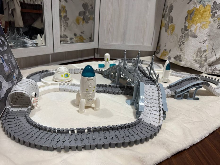 Конструктор трасса подарок для детей 348деталей трассы