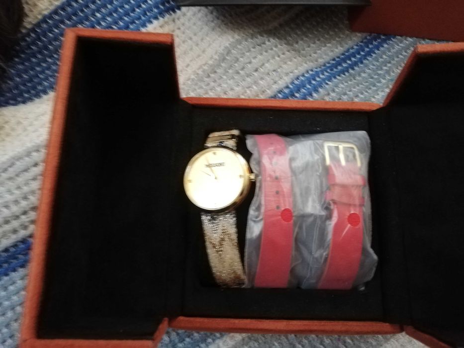 Дамски часовници