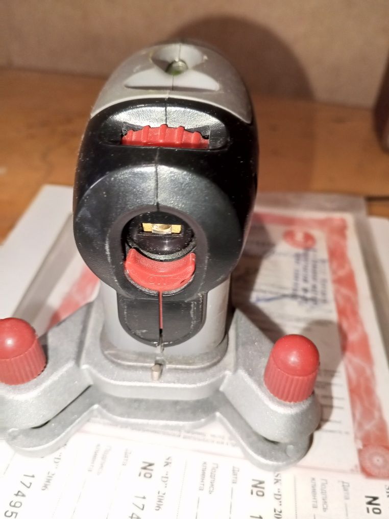 Лазерный уровень Skil Levelling laser 500 Fo 150500