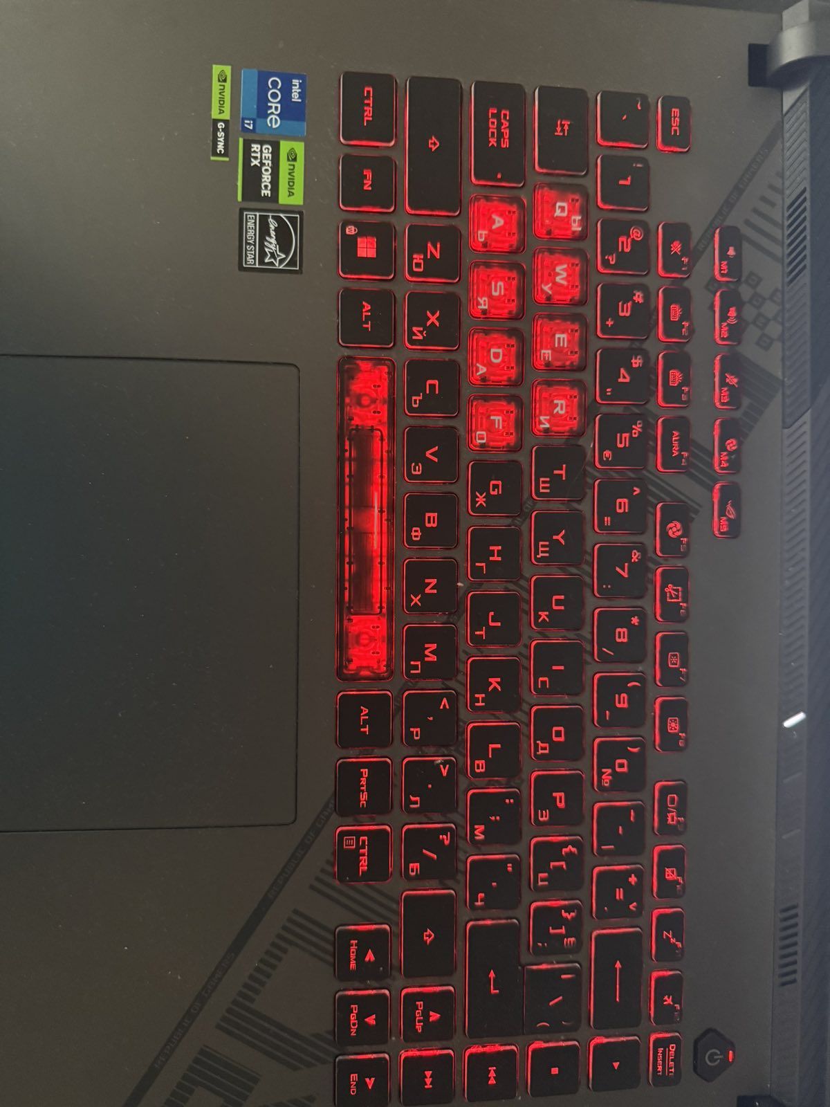 Геймърски Лаптоп и Монитор ASUS