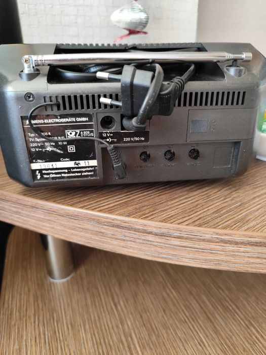 Радио с телевизор SIEMENS RF 106