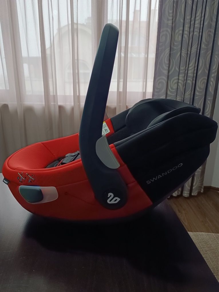 Столче за кола Swandoo Albert i-Size (0-13 кг)