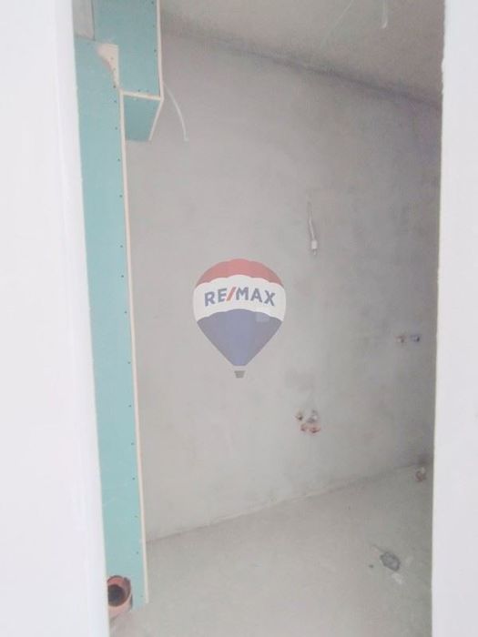 Продава се Къща в Варна, Виница - 278 кв.м за 1799 €/кв.м - Снимка #9