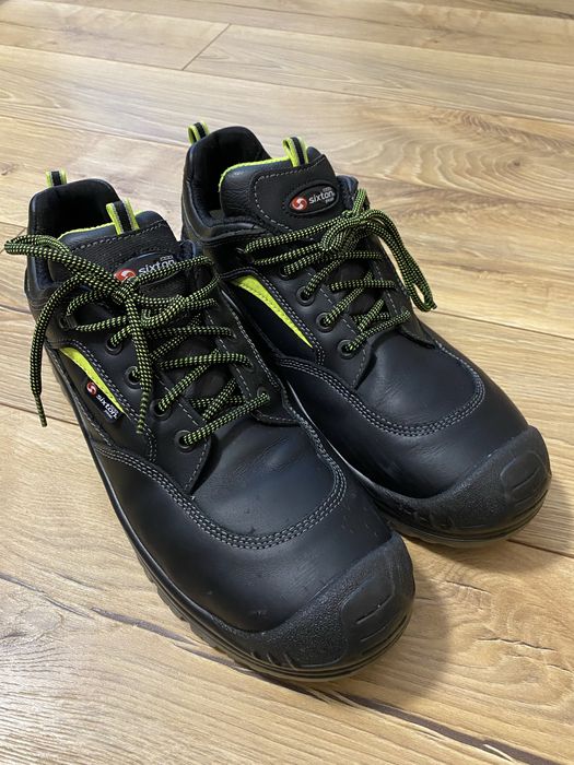 SIXTON PEAK- g h e t e de lucru , stare foarte buna, bombeu , 46