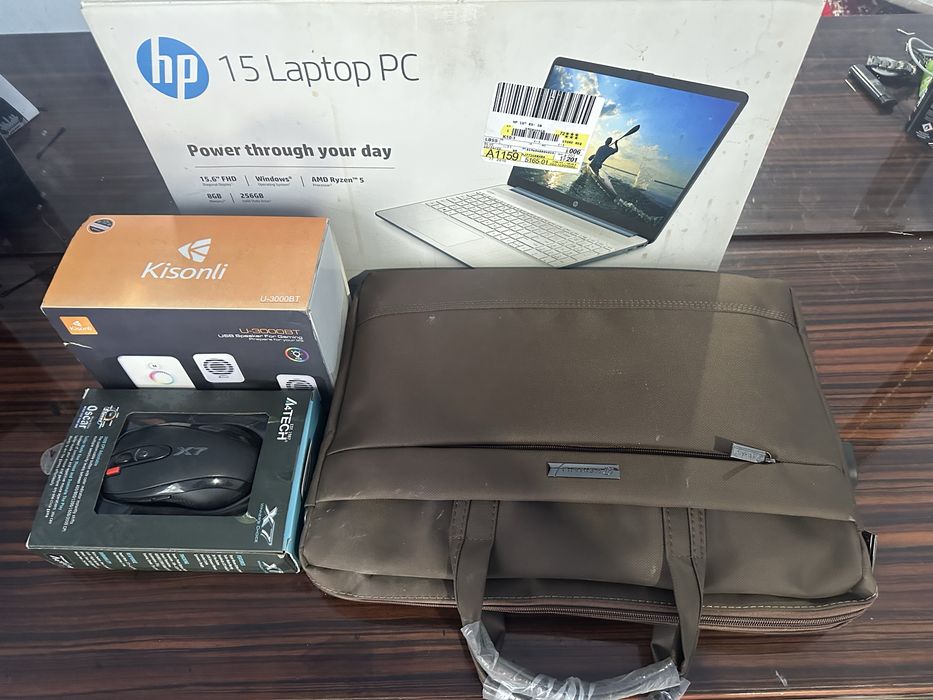 Noutbuk Hp sotiladi tez