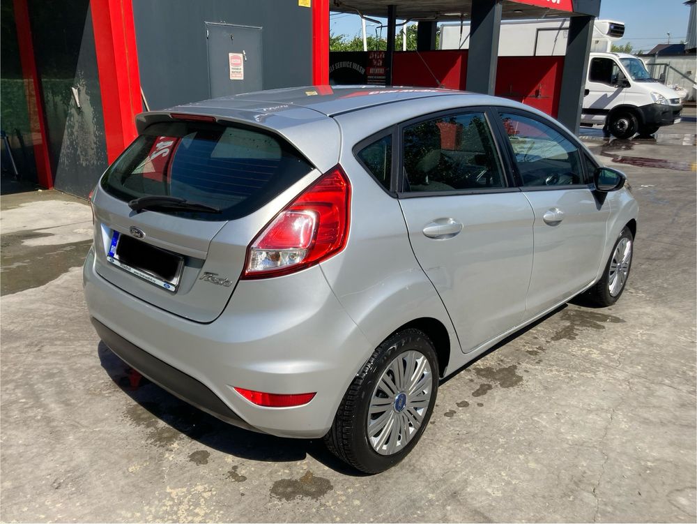 De vnzare FORD Fiesta