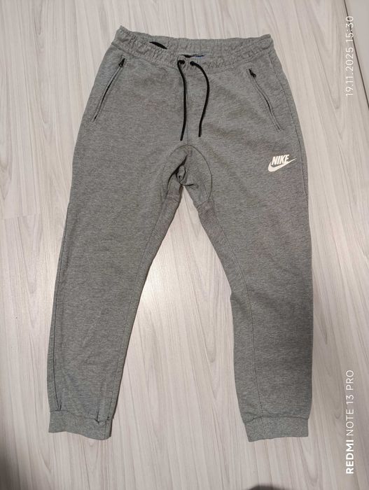 ''Nike''оригинална мъжко спортно долнище Л размер