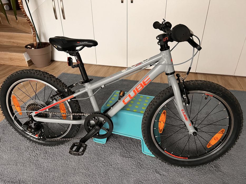 Cube Junior 20 Gri/Orange