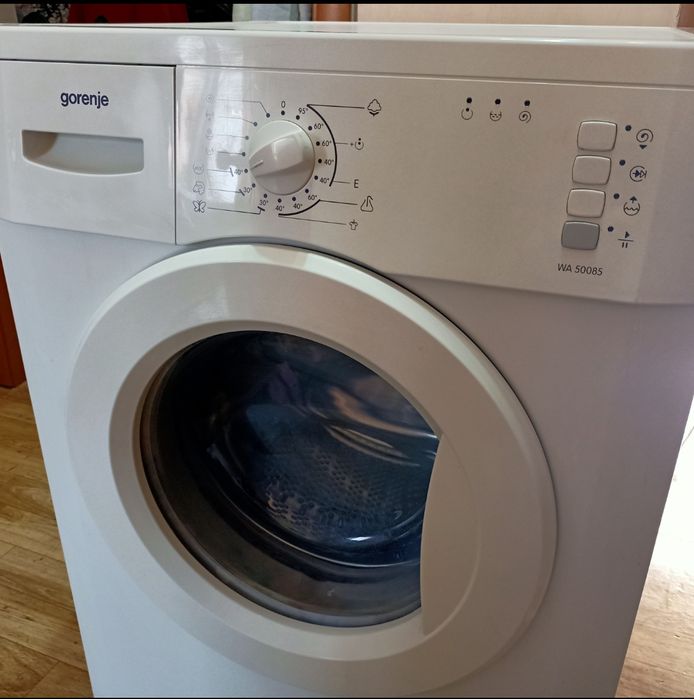 Продам стиральную машинку